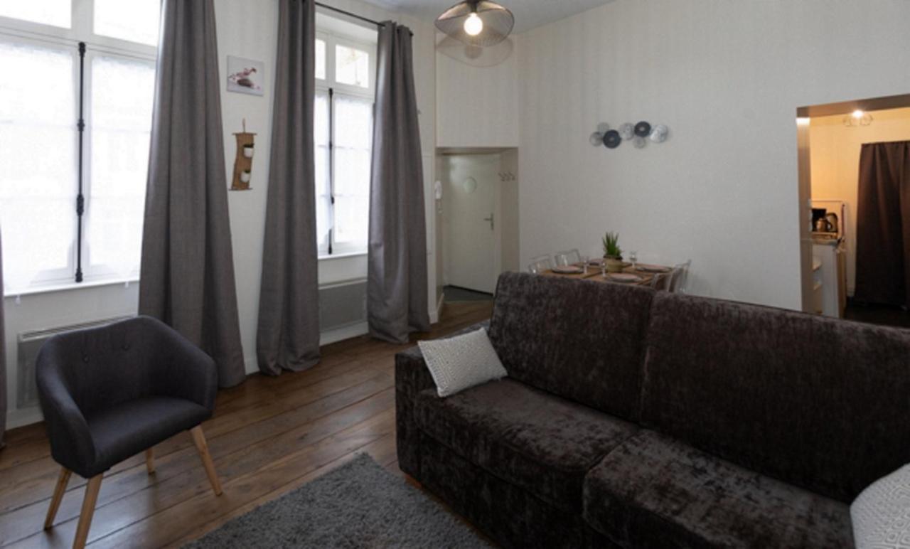Val Cocherel - Hotel Le Challonge ดีน็อง ภายนอก รูปภาพ